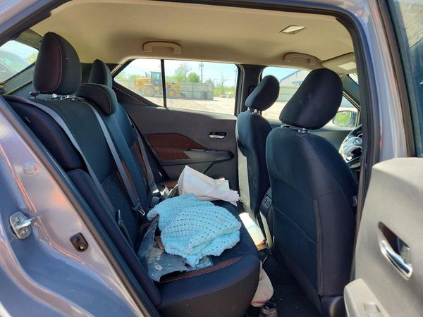 2024 NISSAN KICKS