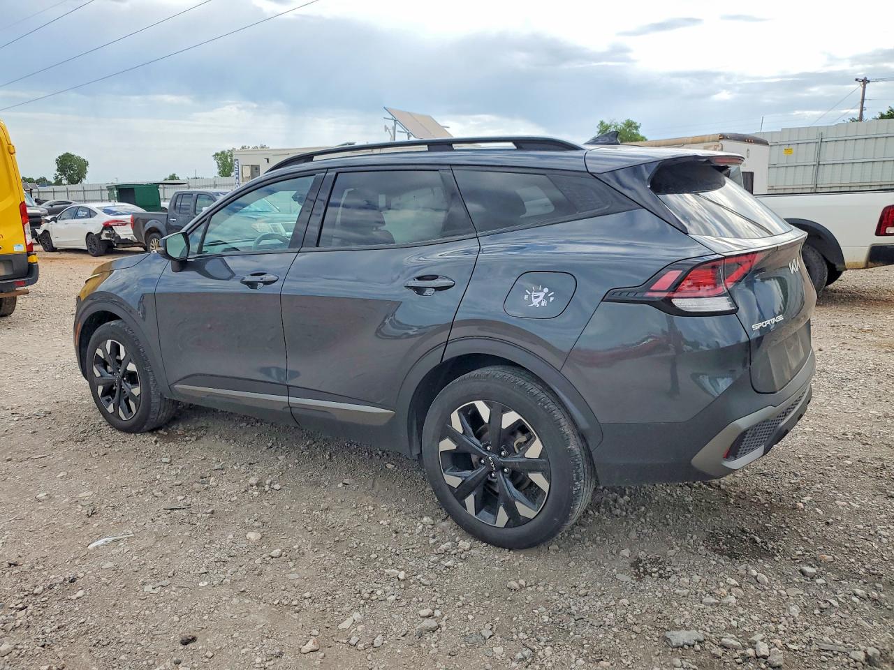 2024 KIA SPORTAGE X-LINE
