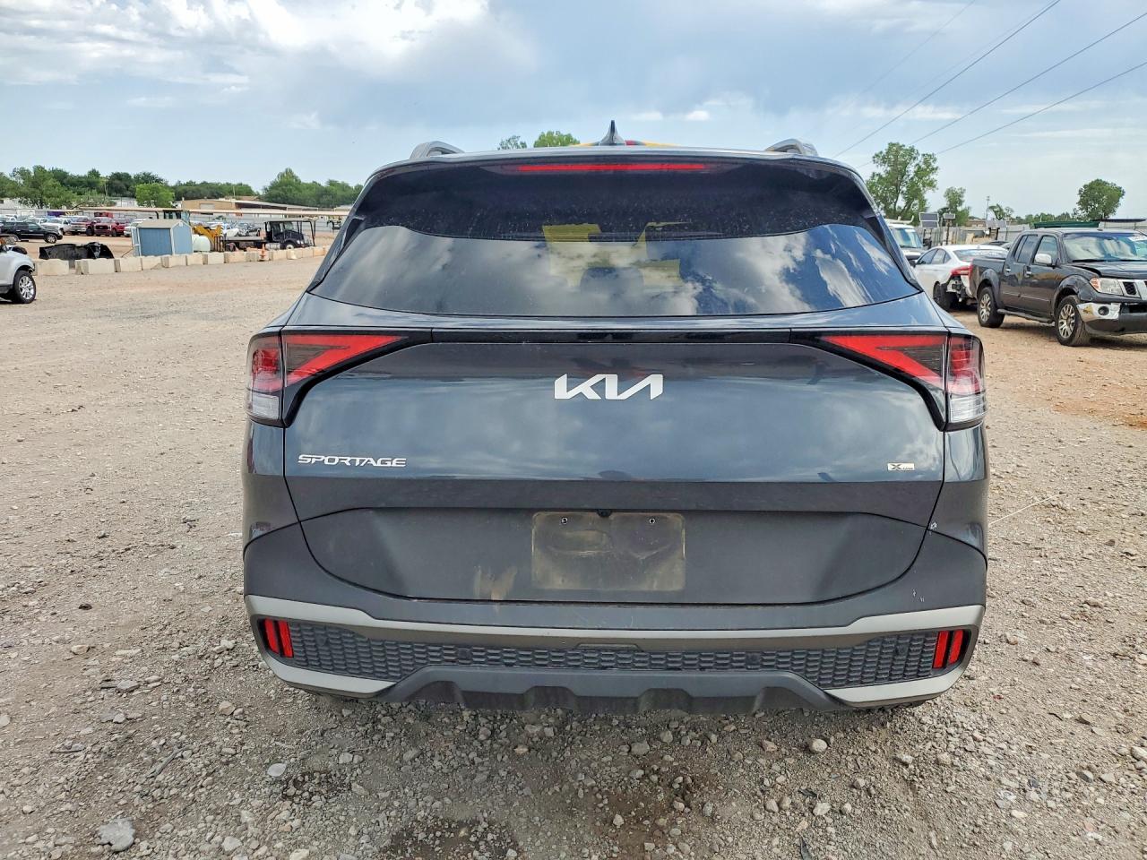 2024 KIA SPORTAGE X-LINE