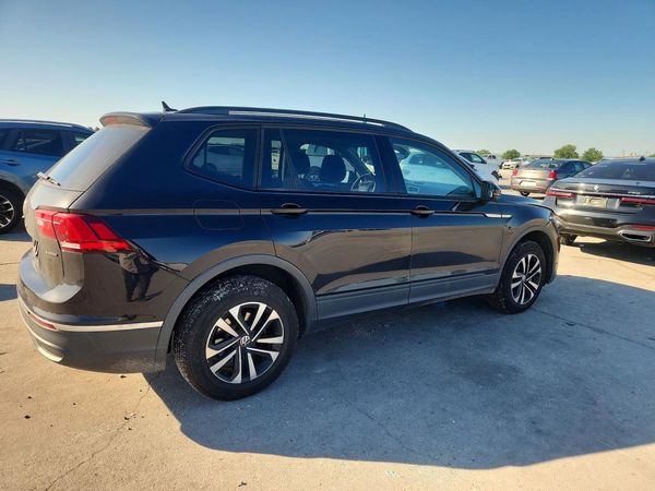 2022 VOLKSWAGEN TIGUAN 4Motion S
