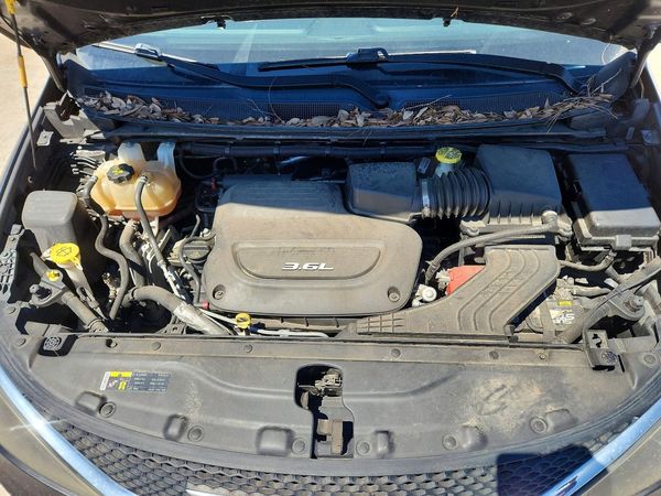 2017 CHRYSLER PACIFICA