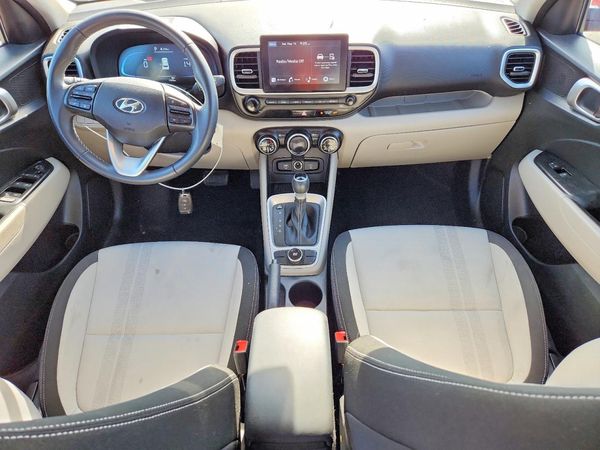 2023 HYUNDAI VENUE SEL, Limited