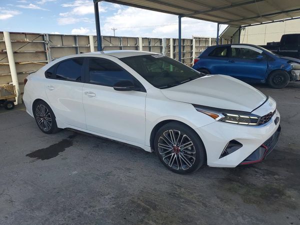 2022 KIA FORTE GT