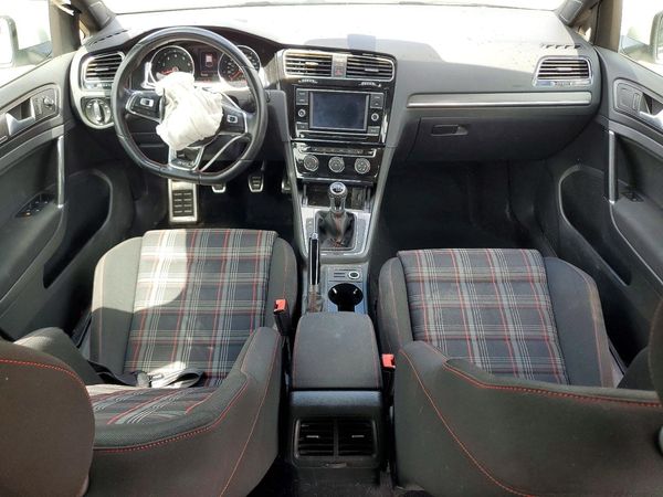 2018 VOLKSWAGEN GTI