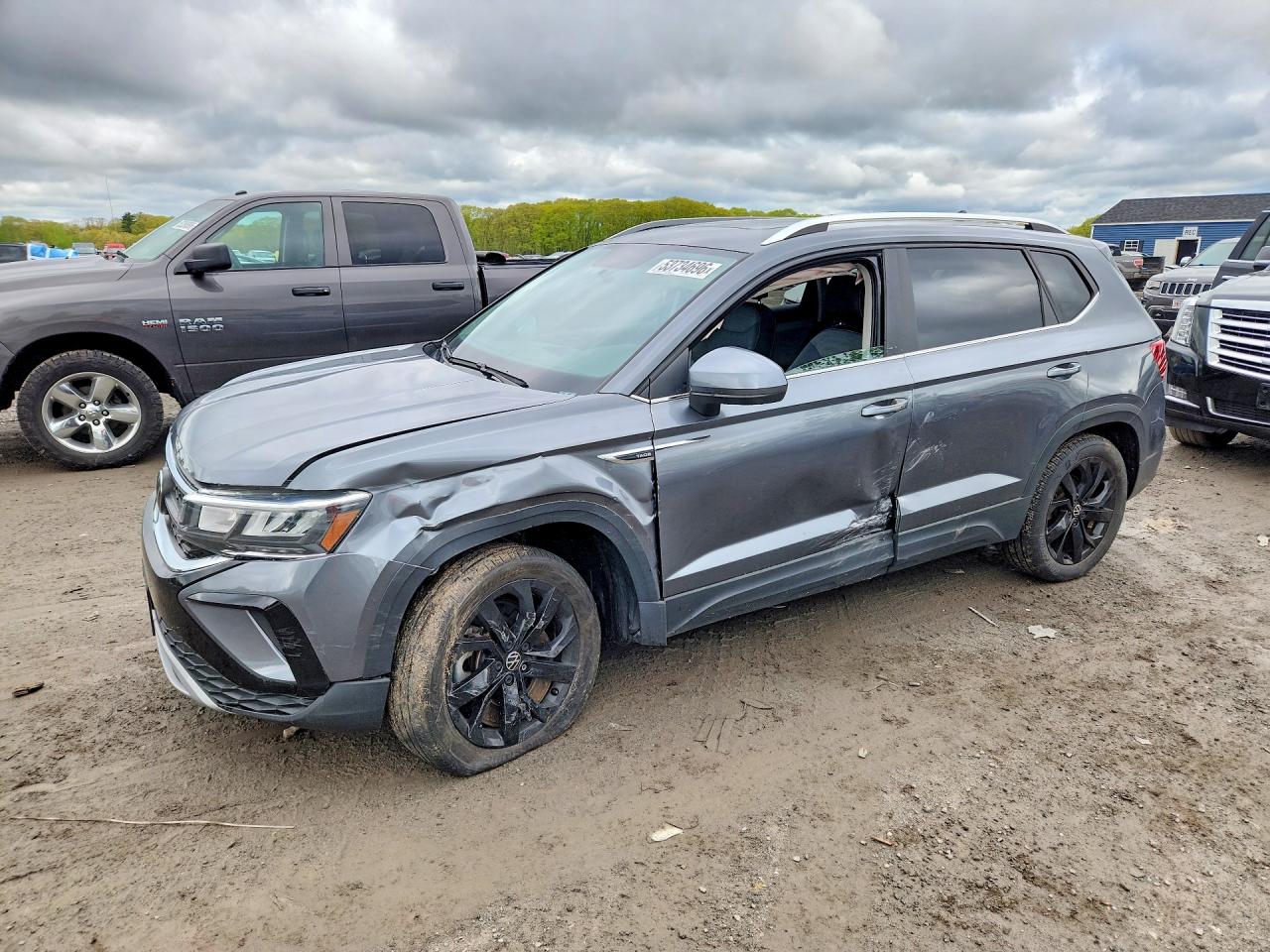 2022 VOLKSWAGEN TAOS SE