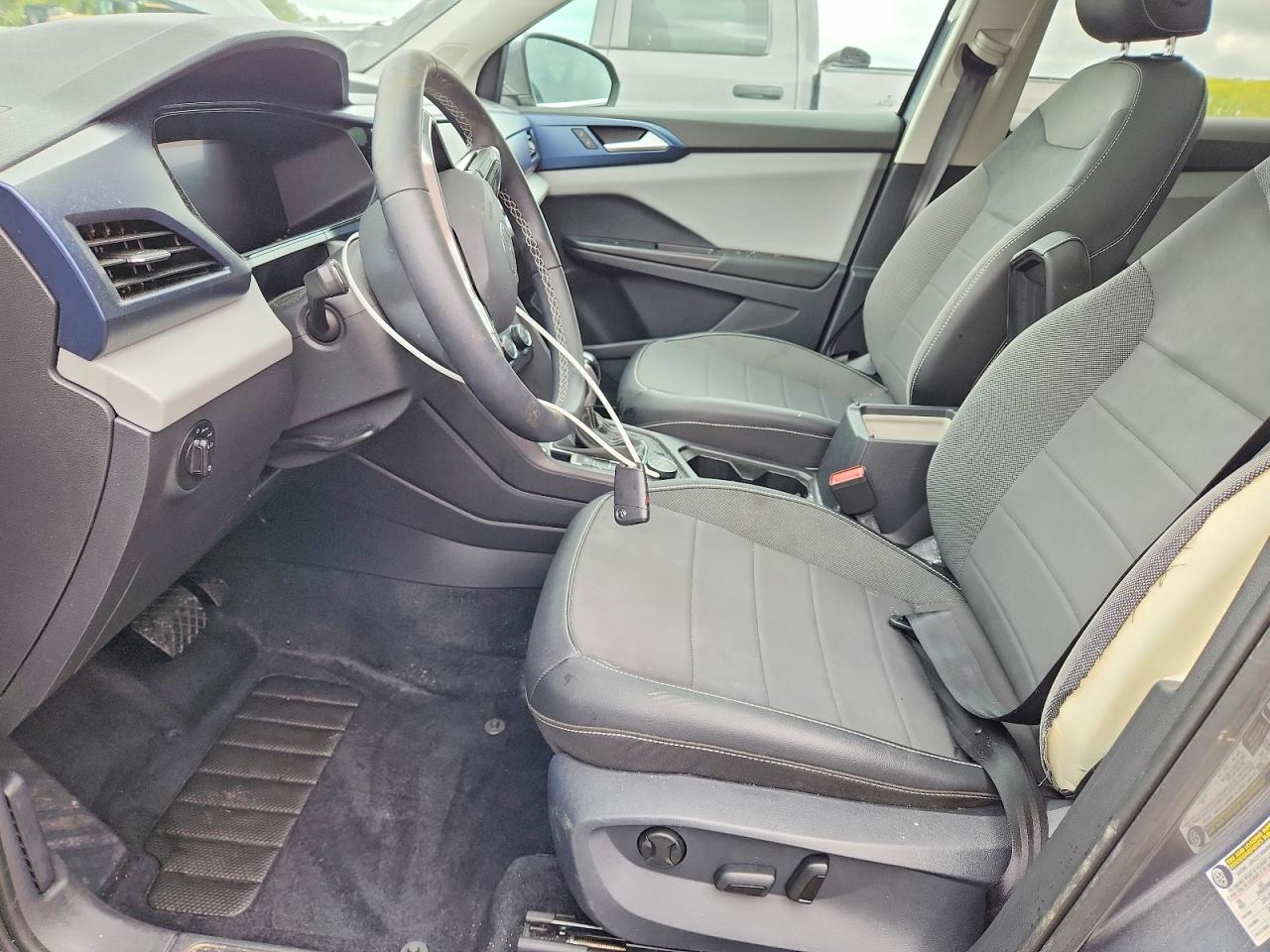 2022 VOLKSWAGEN TAOS SE