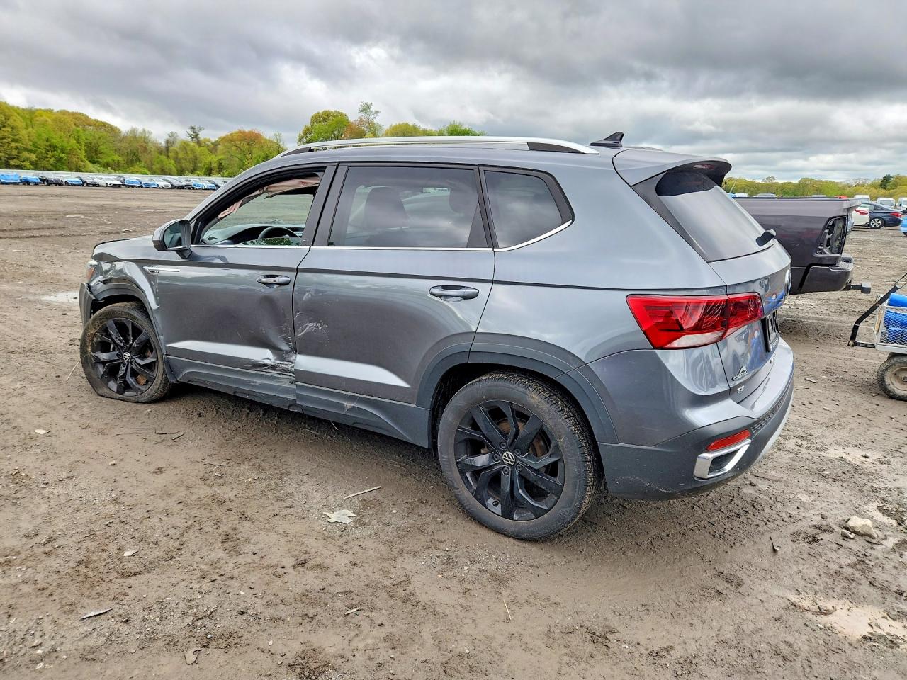 2022 VOLKSWAGEN TAOS SE