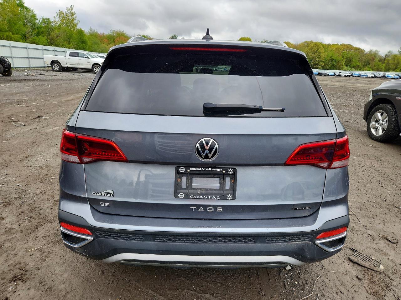 2022 VOLKSWAGEN TAOS SE
