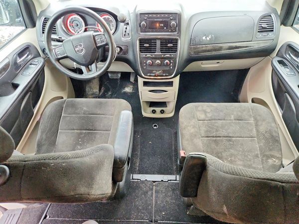 2013 DODGE GRAND CARAVAN SE