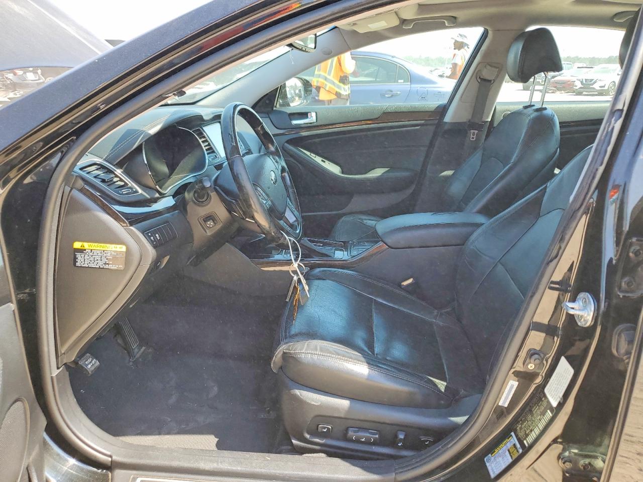 2015 KIA CADENZA