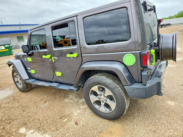 2017 JEEP WRANGLER UNLIMITED SAHARA 4X4