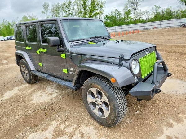 2017 JEEP WRANGLER UNLIMITED SAHARA 4X4