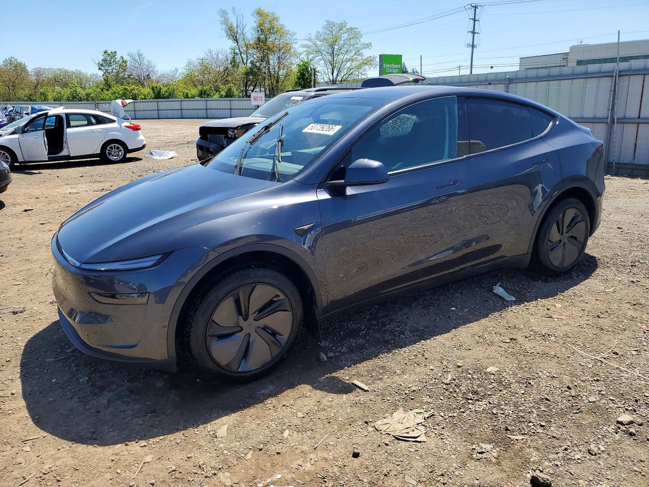 2026 TESLA MODEL Y