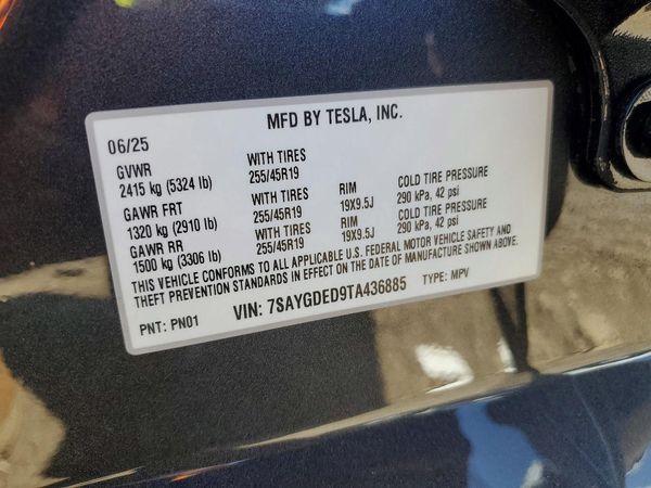 2026 TESLA MODEL Y