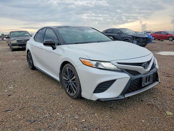 2020 TOYOTA CAMRY