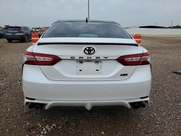 2020 TOYOTA CAMRY