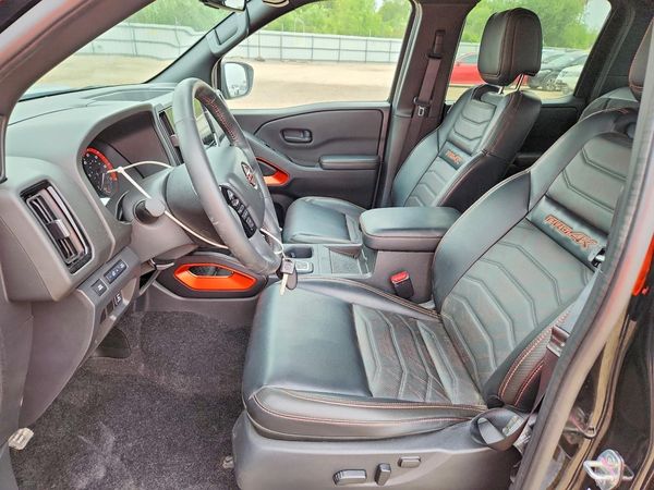 2026 NISSAN FRONTIER