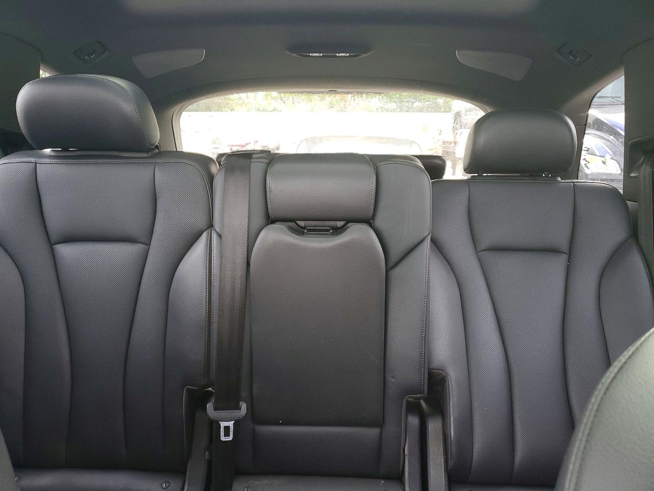 2018 AUDI Q7 quattro Prestige