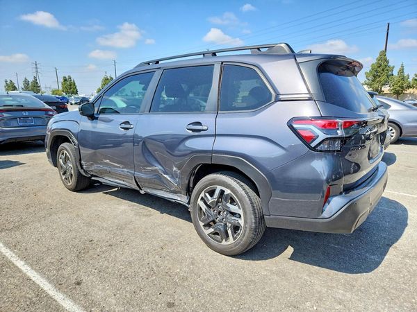 2025 SUBARU FORESTER