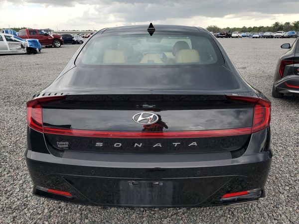 2021 HYUNDAI SONATA