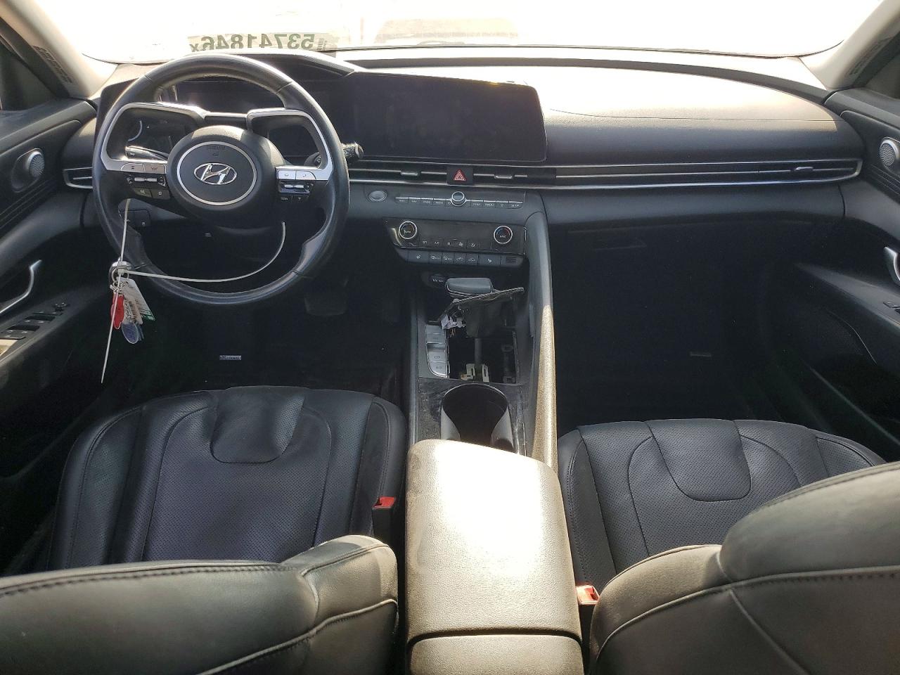 2022 HYUNDAI ELANTRA Limited