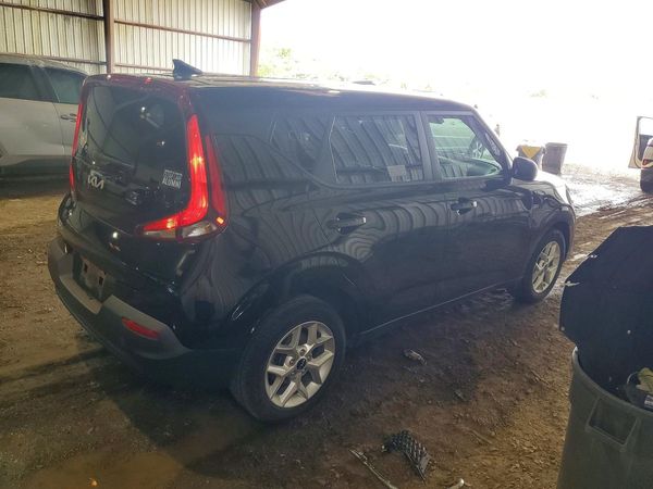 2022 KIA SOUL LX, S, X Line