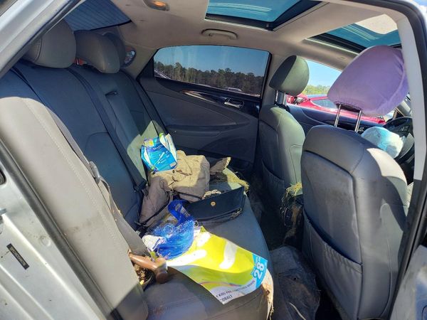 2012 HYUNDAI SONATA