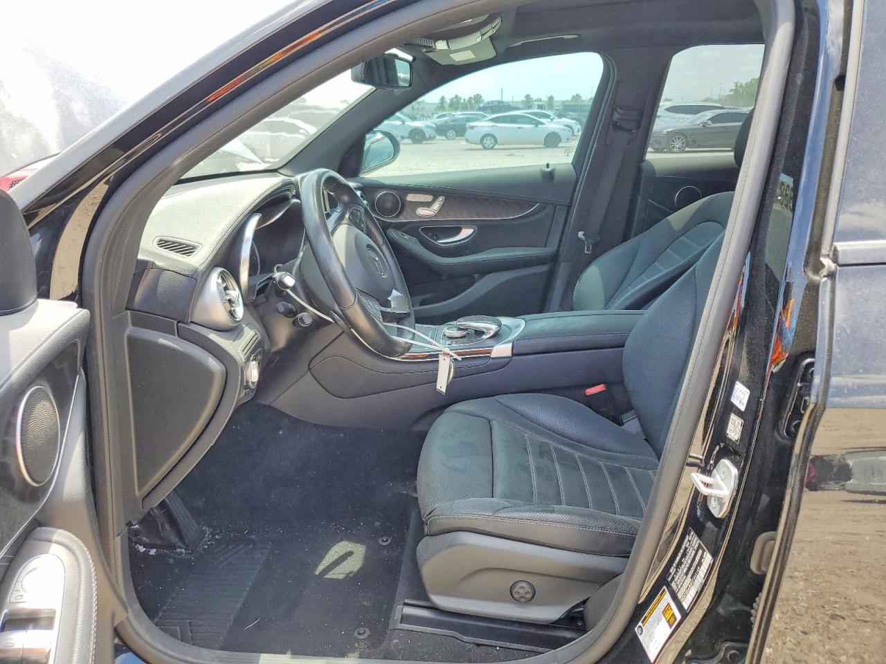 2016 MERCEDES-BENZ GLC GLC300