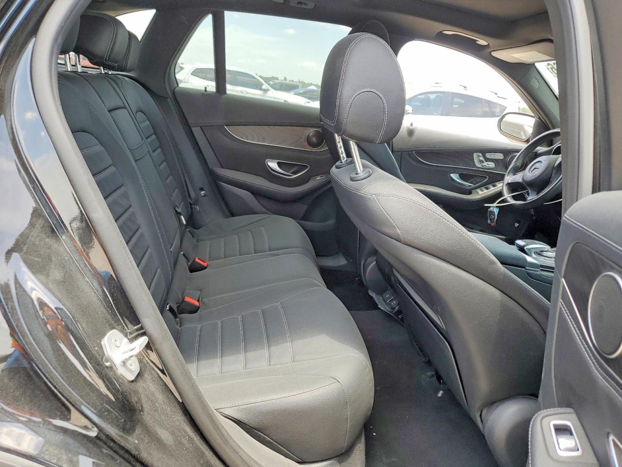 2016 MERCEDES-BENZ GLC GLC300
