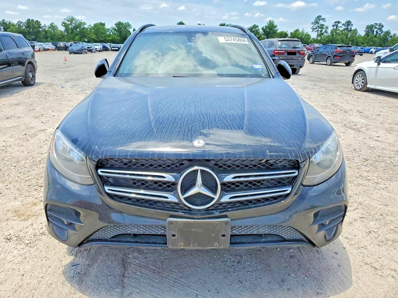 2016 MERCEDES-BENZ GLC GLC300