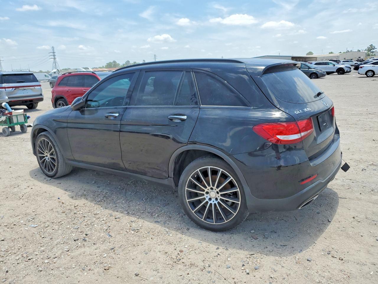 2016 MERCEDES-BENZ GLC GLC300