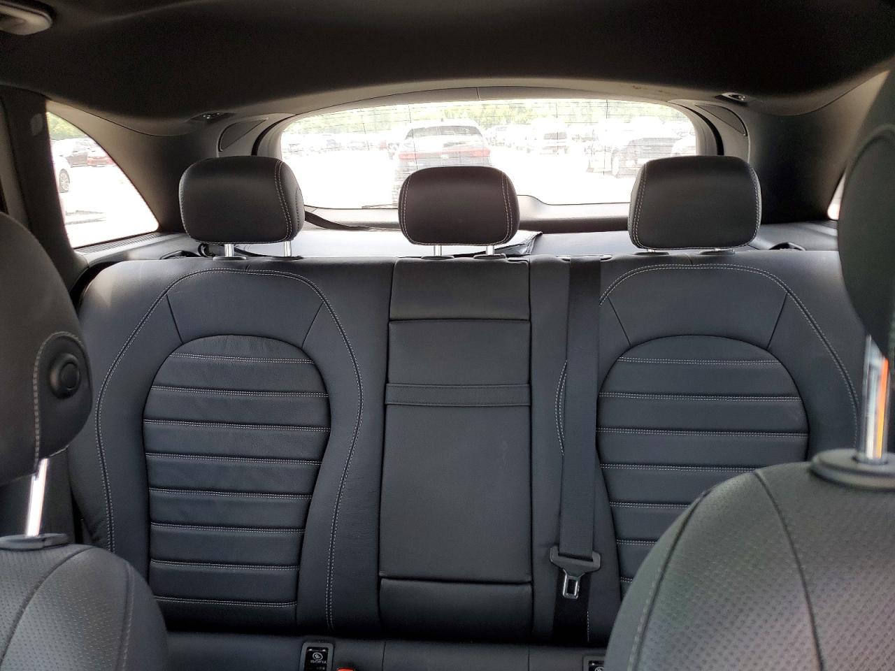 2016 MERCEDES-BENZ GLC GLC300