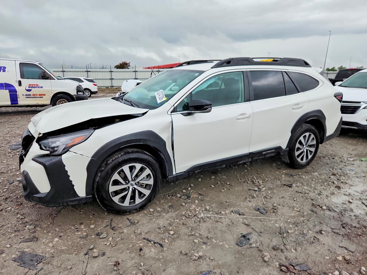 2025 SUBARU OUTBACK Premium