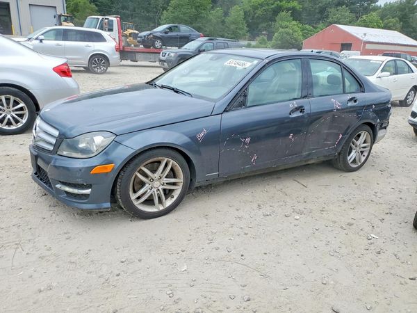 2013 MERCEDES-BENZ C C300