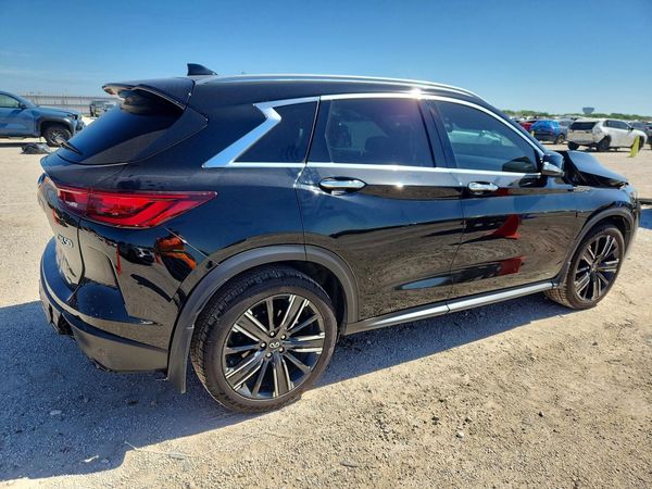 2022 INFINITI QX50 Luxe