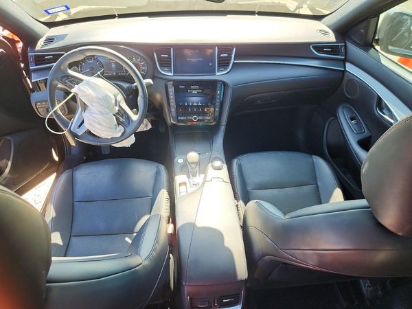 2022 INFINITI QX50 Luxe