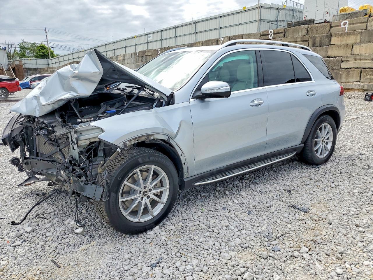 2024 MERCEDES-BENZ GLE
