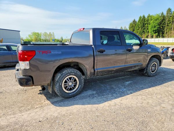 2012 TOYOTA TUNDRA SR5