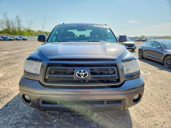2012 TOYOTA TUNDRA SR5