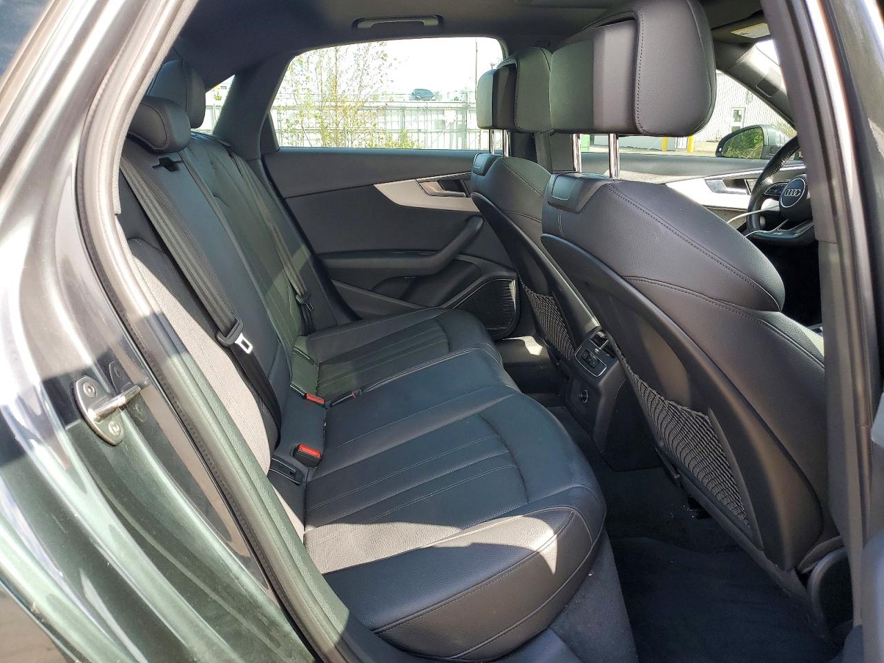 2017 AUDI A4 quattro Prestige