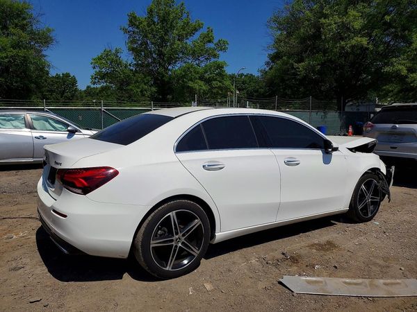 2019 MERCEDES-BENZ A