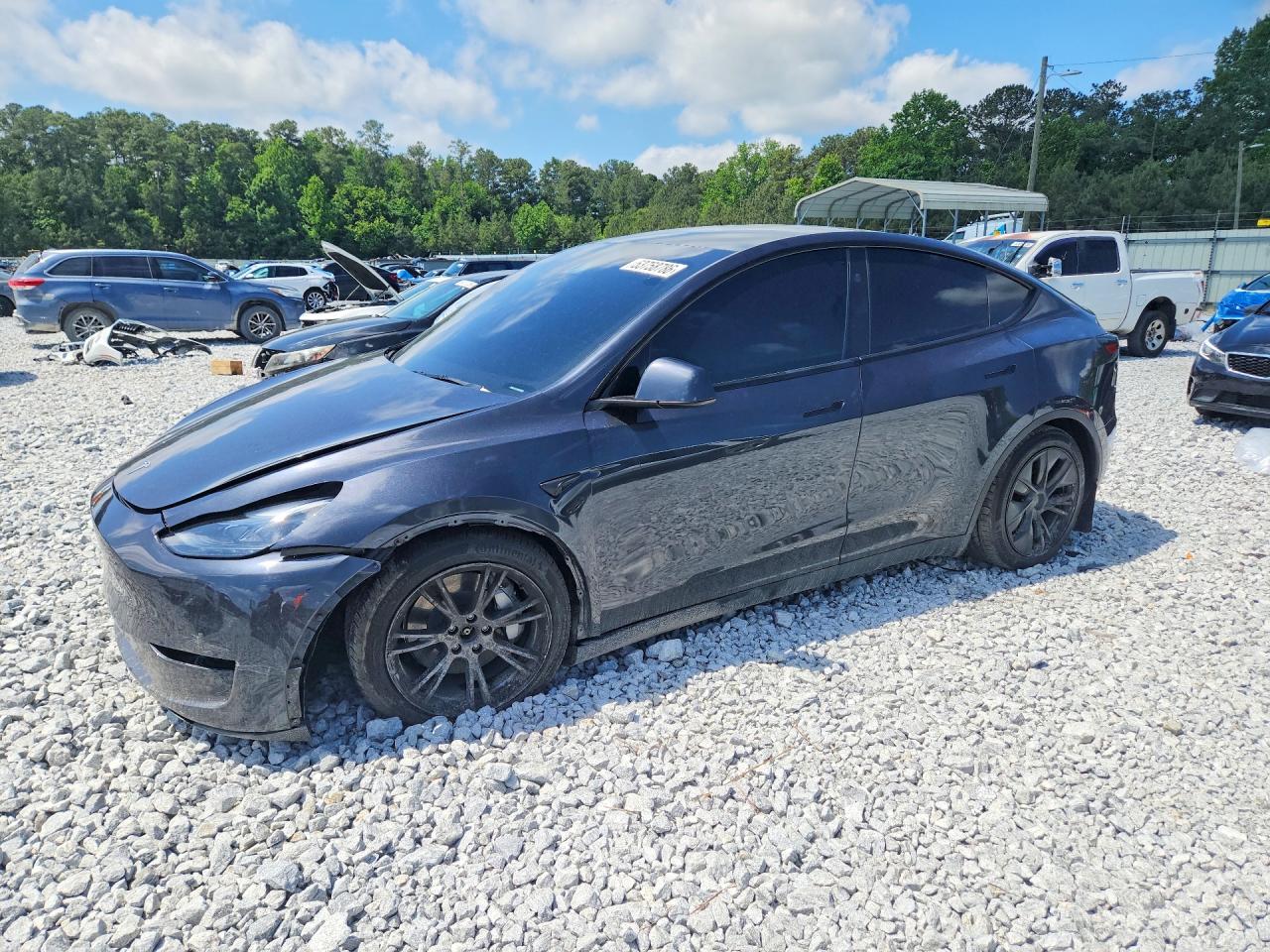 2025 TESLA MODEL Y