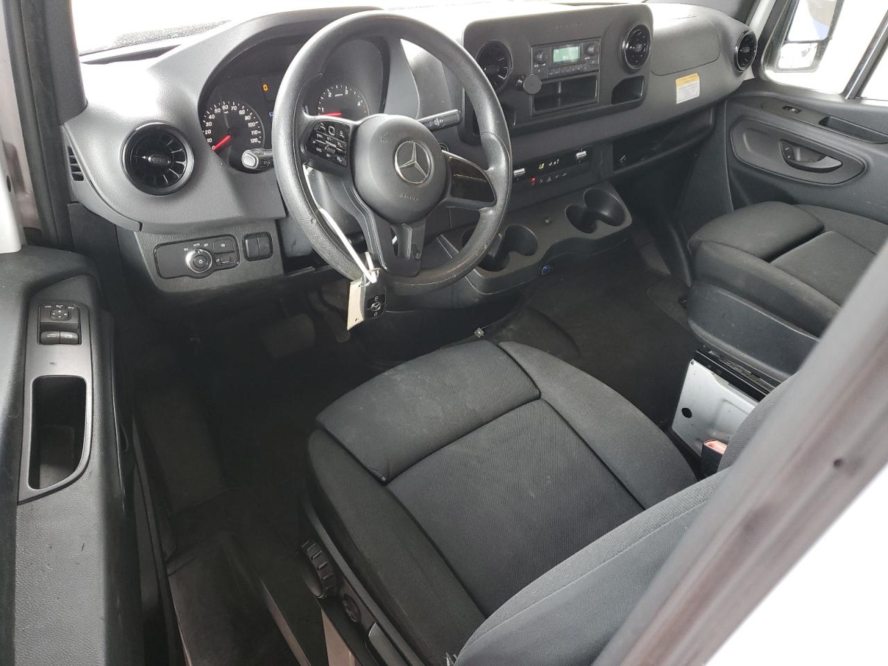 2020 MERCEDES-BENZ SPRINTER 907 (VS30)