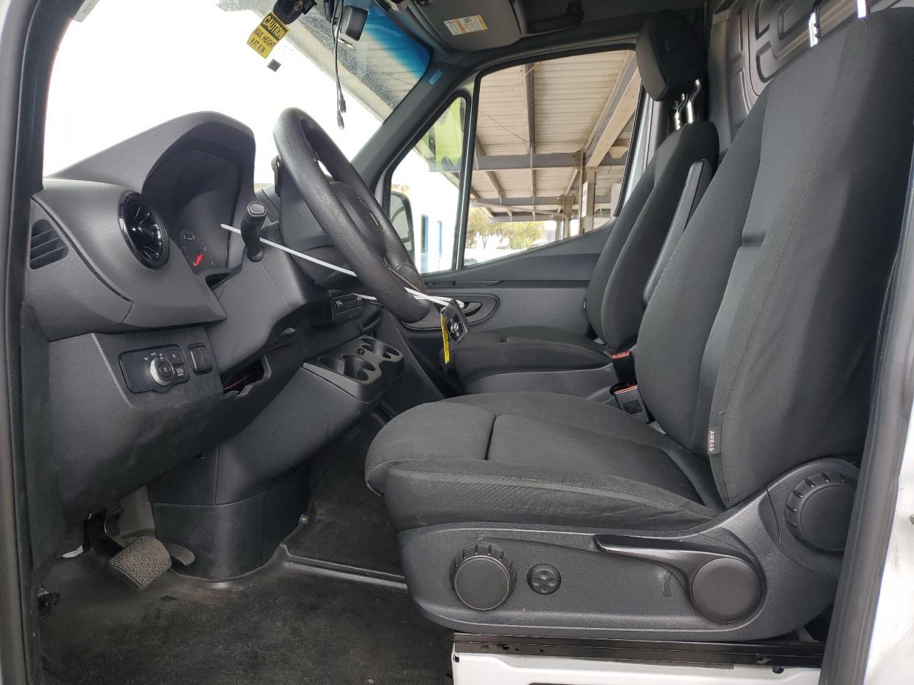 2020 MERCEDES-BENZ SPRINTER 907 (VS30)