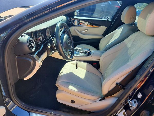 2018 MERCEDES-BENZ E E300