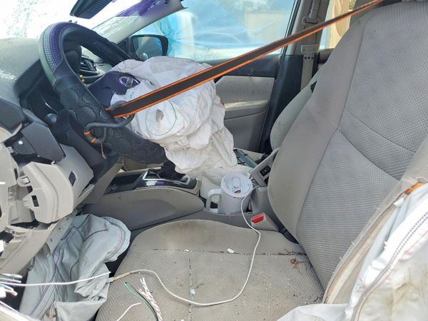 2020 NISSAN ROGUE — DENT