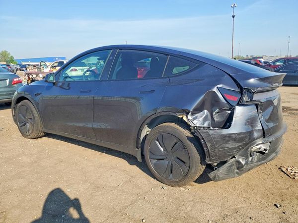 2026 TESLA MODEL Y