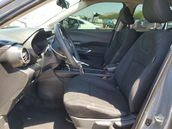 2021 NISSAN KICKS SV