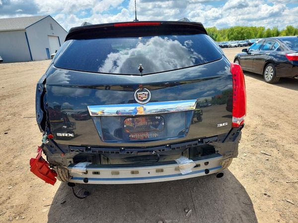 2015 CADILLAC SRX Luxury