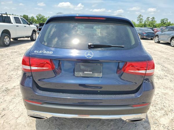 2016 MERCEDES-BENZ GLC